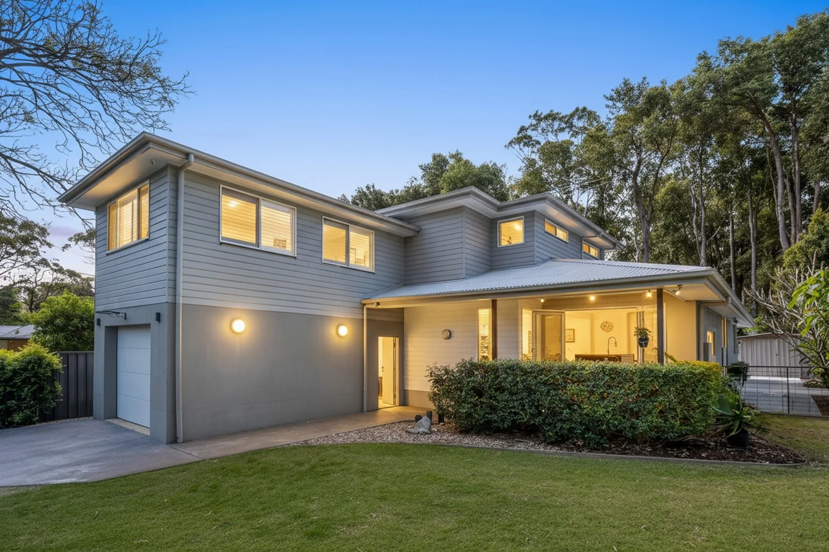 10 Maitland Bay Drive, Killcare Heights NSW 2257