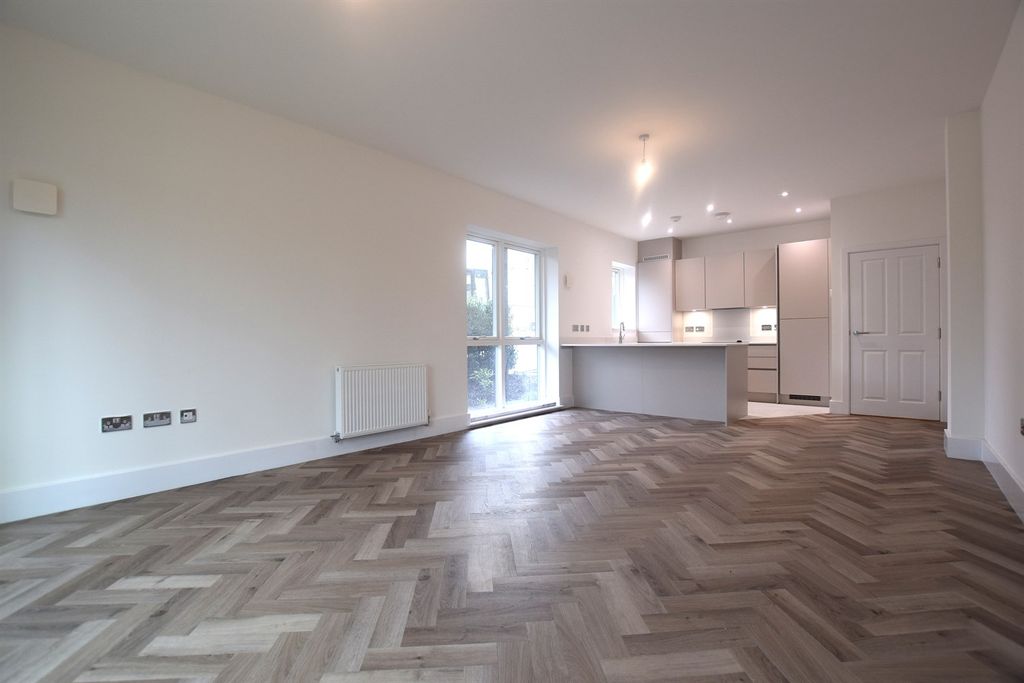 Additional image 4 of 1 bed flat to rentHeadmaster Way, Macclesfield SK10