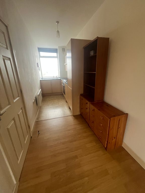 Additional image 3 of 1 bed flat to rentStation Road, Llanelli SA15