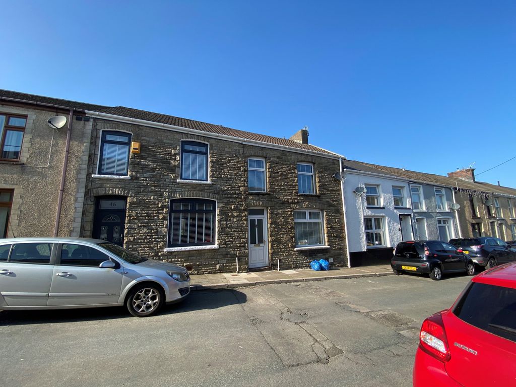 3 bed terraced house to rentIvor Street, Maesteg CF34