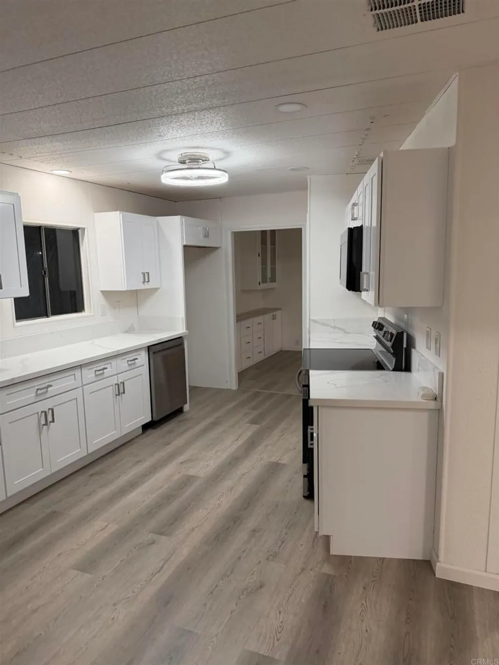 Additional image 2 of 16079 Yarnell Street SE Unit Space 5C, Sylmar, CA 91342