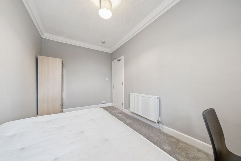 Additional image 9 of 4 bed flat to rentPort Street, Stirling, Stirling FK8