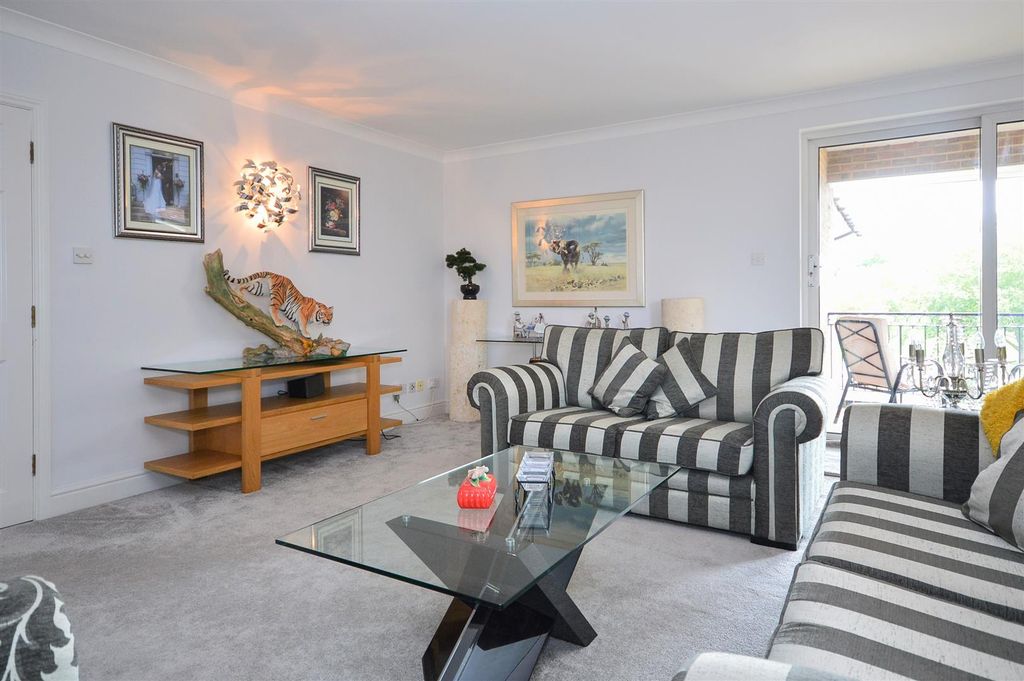 Additional image 4 of 3 bed flat to rentThe Eights Marina, Mariners Way, Cambridge CB4