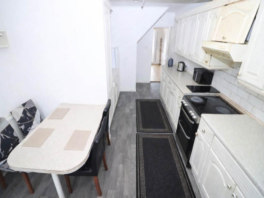 Additional image 2 of Wellfield Road, Hatfield, Hertfordshire