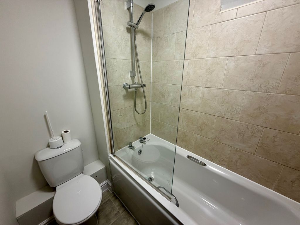 Additional image 4 of 2 bed flat to rentThe Croft, Stamford PE9