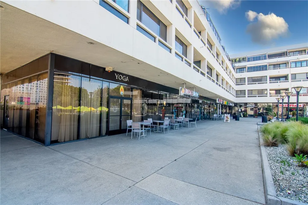 Additional image 23 of 121 S Hope Street Unit 333, Los Angeles, CA 90012