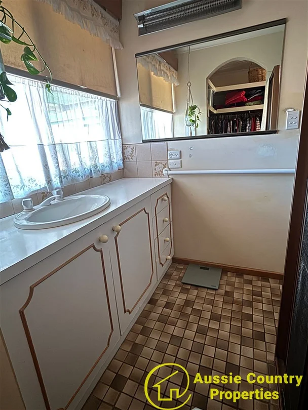 Additional image 14 of 45 Nangunia Street, Berrigan NSW 2712