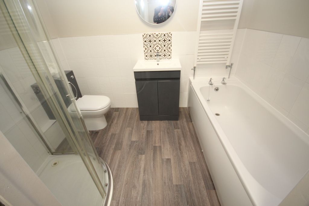 Additional image 5 of 2 bed terraced house to rentTaunton Road, Bridgwater TA6