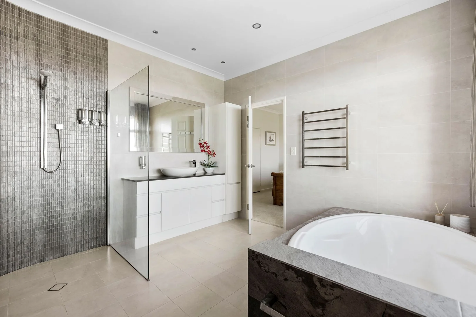 Additional image 20 of 22 Dampier Avenue, Mullaloo WA 6027