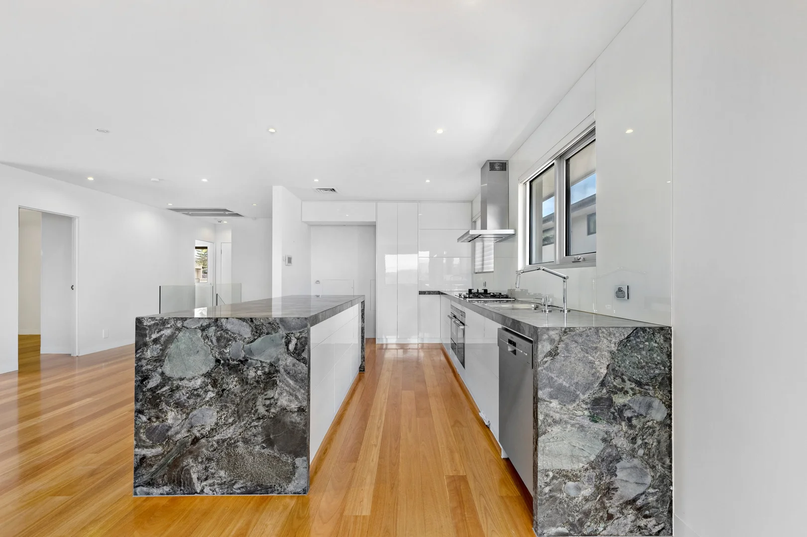 Additional image 9 of 260 Queen Street, Altona VIC 3018