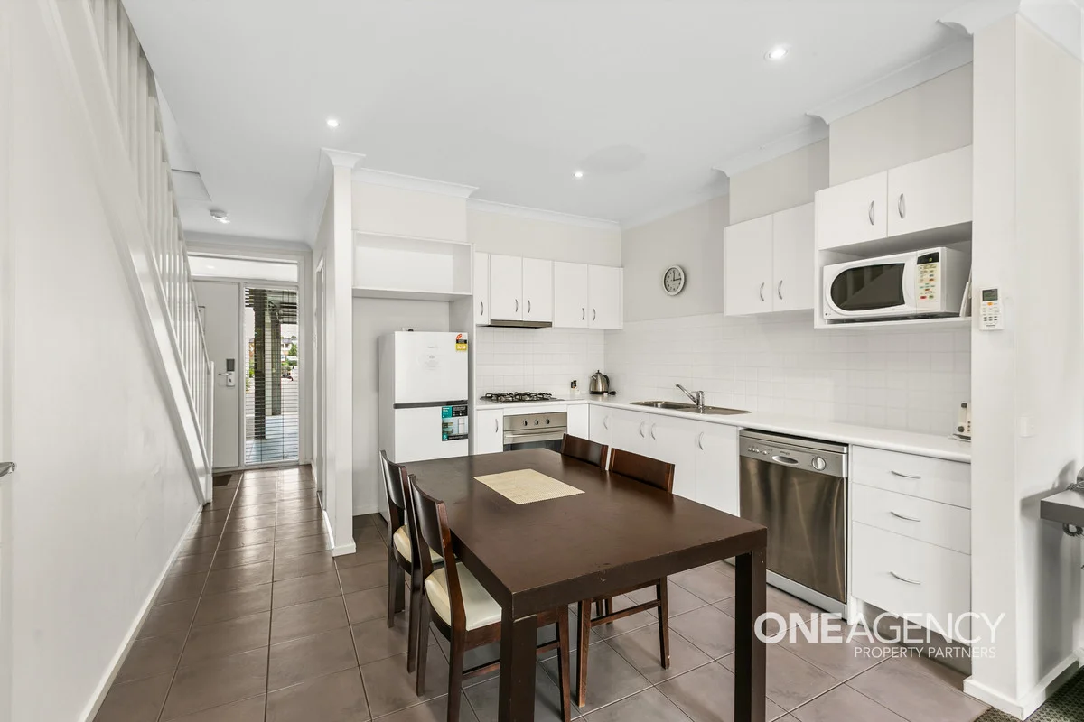 Additional image 3 of 22/9 Greg Norman Drive, Sanctuary Lakes VIC 3030