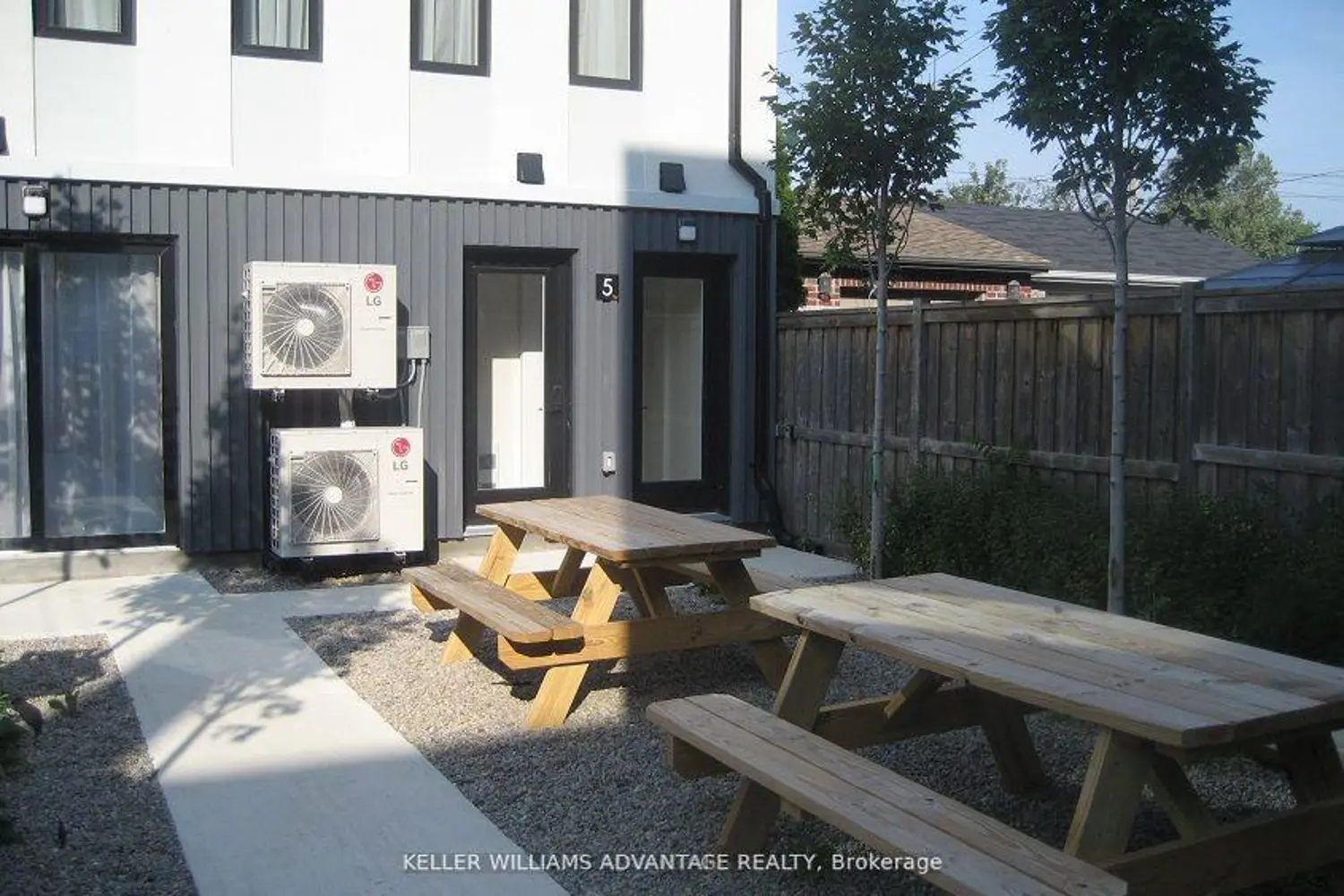 Additional image 6 of 12 Batavia Avenue