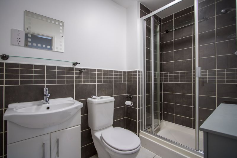 Additional image 9 of 4 bed terraced house to rentCae Canol, Penarth CF64