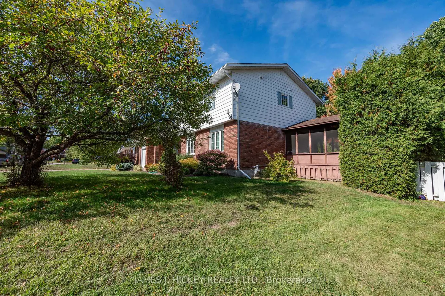 Additional image 9 of 116 Frontenac Crescent