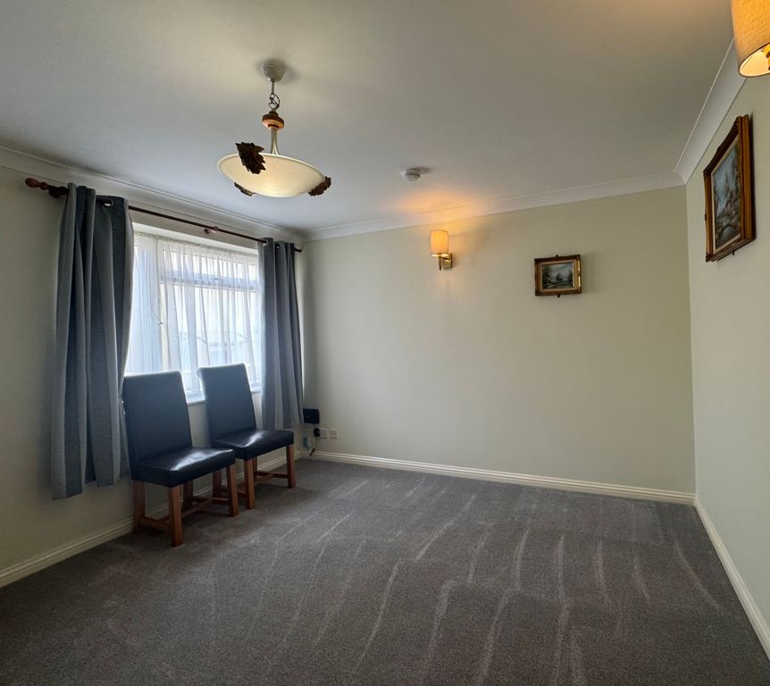 Additional image 2 of 1 bed property to rent35 Green Street, St Helier JE2