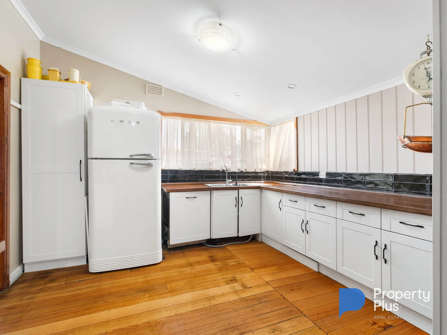 Additional image 3 of 34 Majorca Road, Maryborough VIC 3465