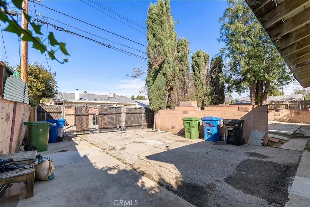 Additional image 8 of 24201 Vanowen St, West Hills, CA 91307