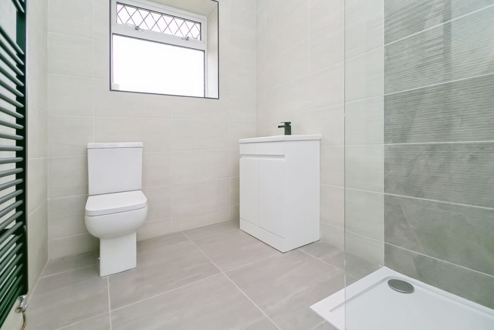 Additional image 11 of 4 bed bungalow to rentSt. Pauls Avenue, Barry CF62