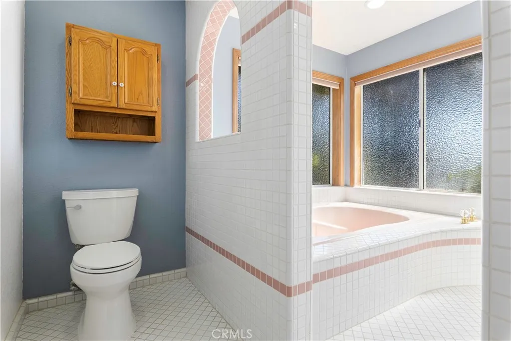 Additional image 96 of 8581 Paradise Valley Boulevard, Lucerne, CA 95458