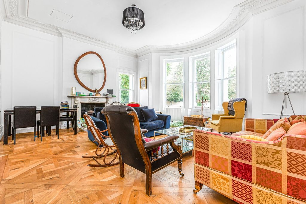 Additional image 4 of 3 bed flat to rentBurlington House, Kings Road, Richmond, Surrey TW10
