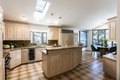Additional image 4 of 927 Continental Dr, Menlo Park, CA, 94025