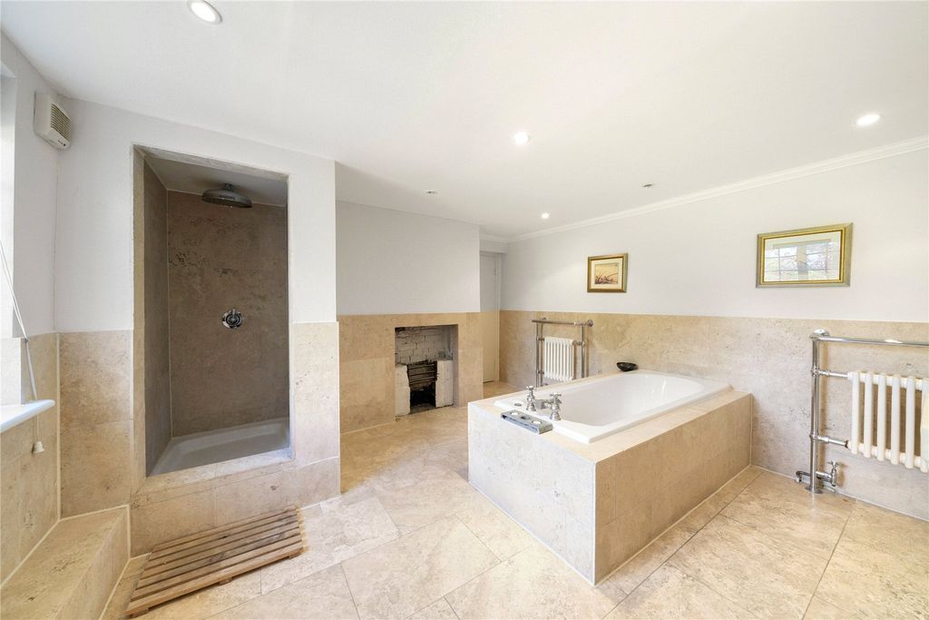 Additional image 16 of 5 bed detached house to rentThe Street, Brinkworth, Chippenham, Wiltshire SN15