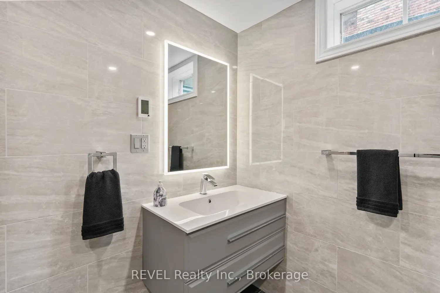 Additional image 14 of 78 Sovereign Drive