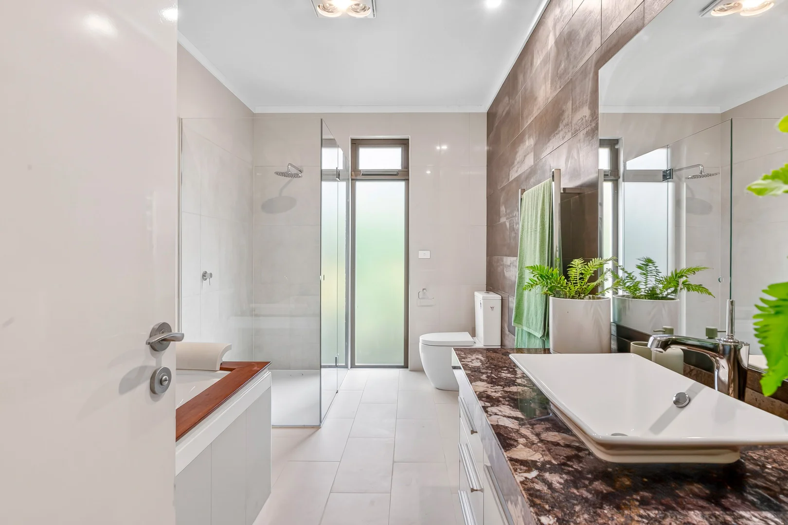 Additional image 23 of 5 Manor Crescent, Highton VIC 3216