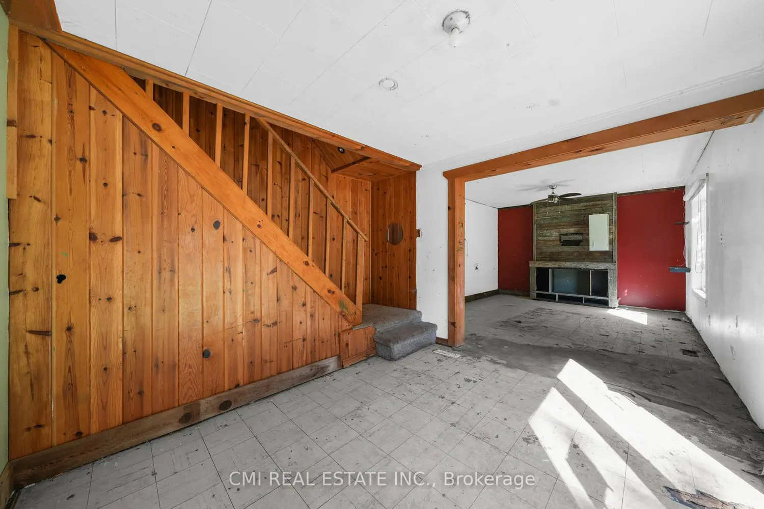 Additional image 6 of 1093 South Lake Road