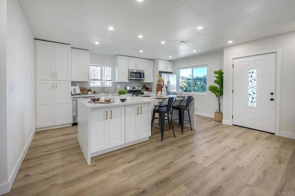 Additional image 12 of 1350 Marabou Lane, Vista, CA 92083