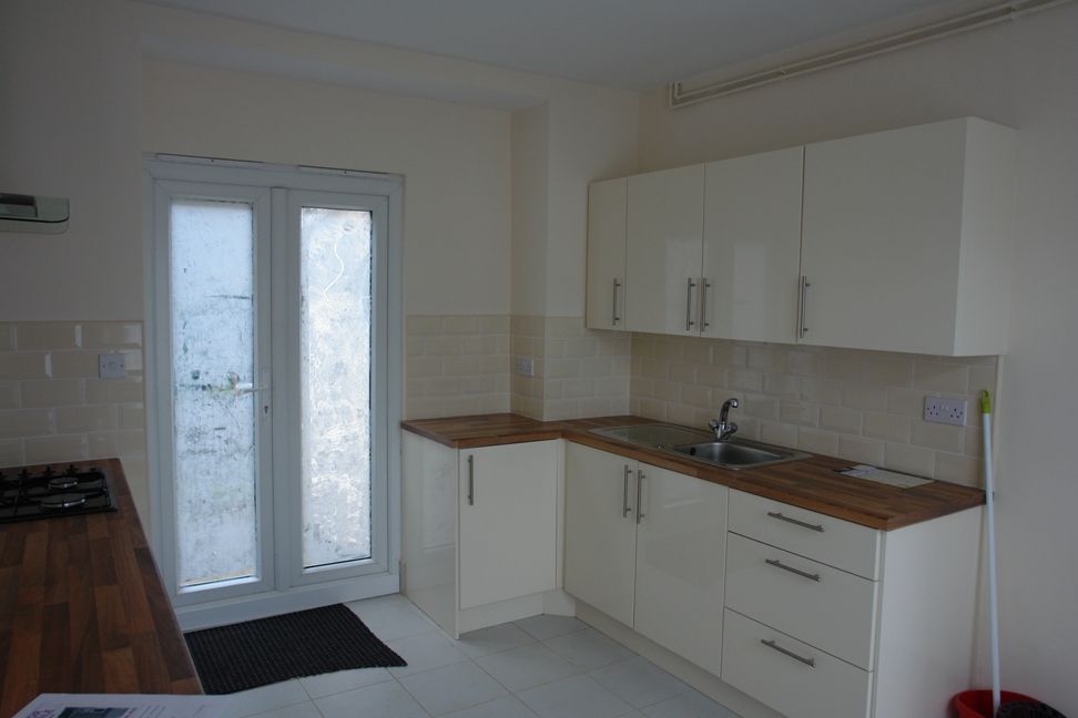 Additional image 3 of 3 bed end terrace house to rentBridge Street, Abertillery NP13