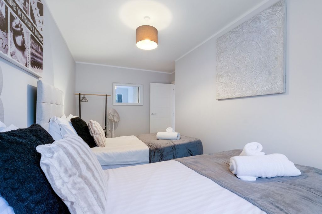 Additional image 20 of 2 bed flat to rentWest Wycombe Road, High Wycombe HP12