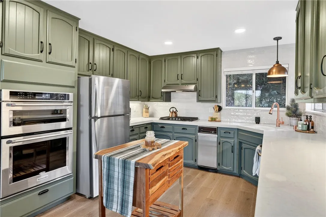 Additional image 124 of 26633 Thunderbird Dr, Lake Arrowhead, CA 92352