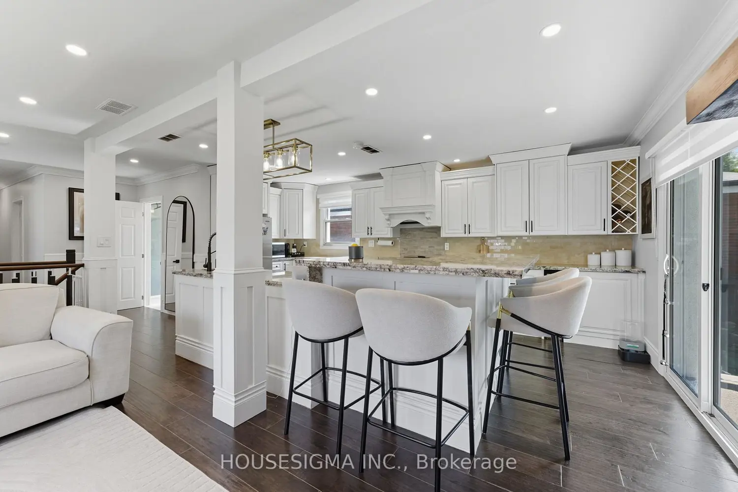 Additional image 6 of 182 Federal Street