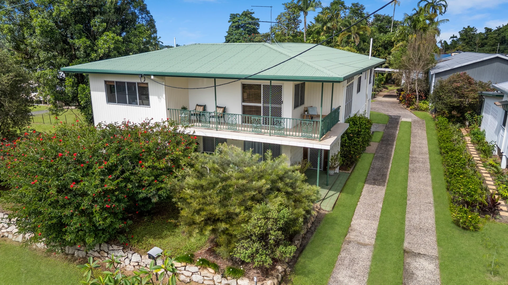 3 Cook Street, Tully QLD 4854