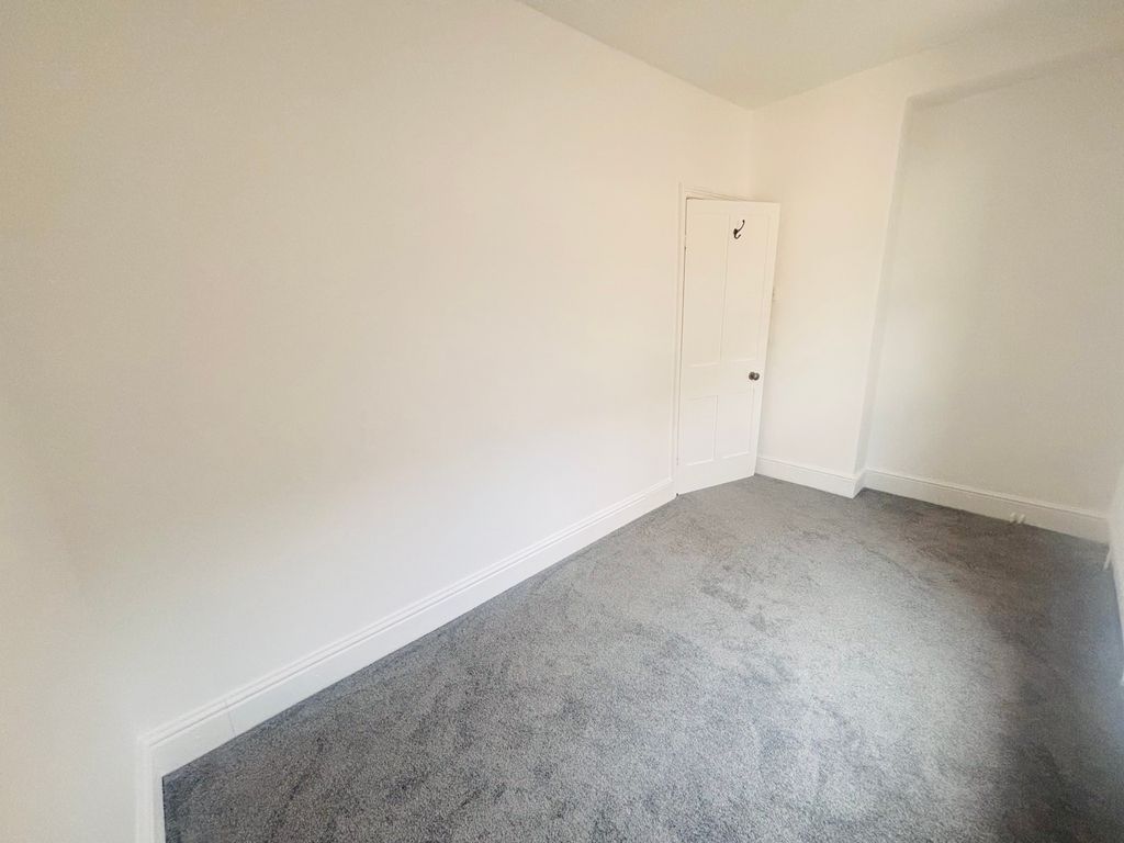 Additional image 13 of 3 bed property to rentCastleland Street, Barry CF63