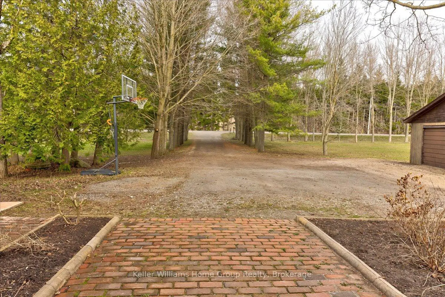 Additional image 11 of 121012 Dufferin Road 5