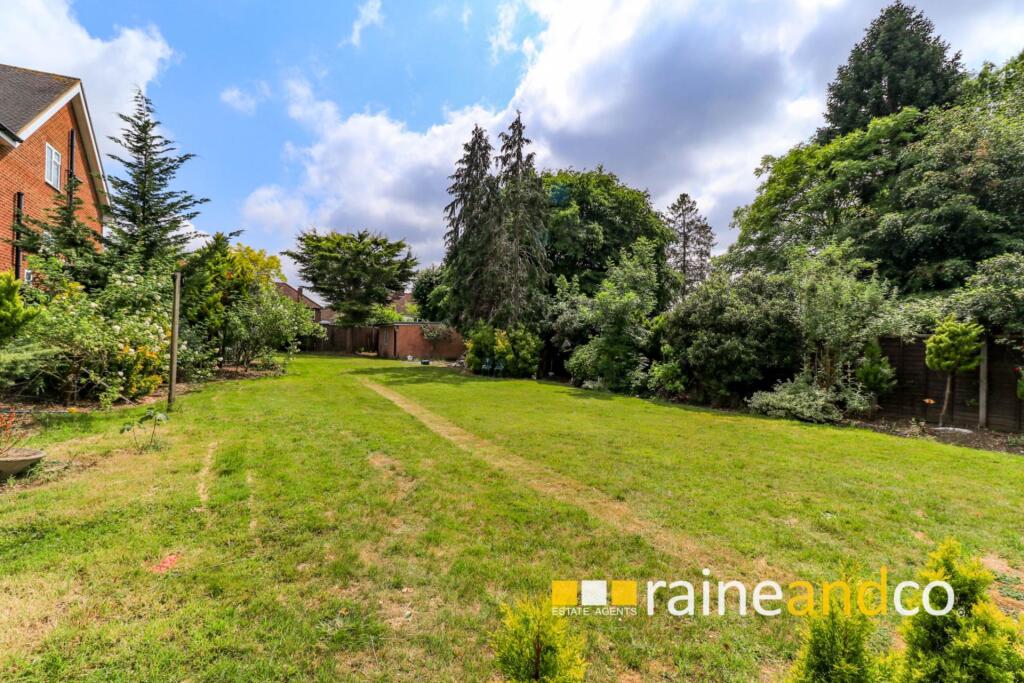 Additional image 36 of St Albans Road West, Hatfield