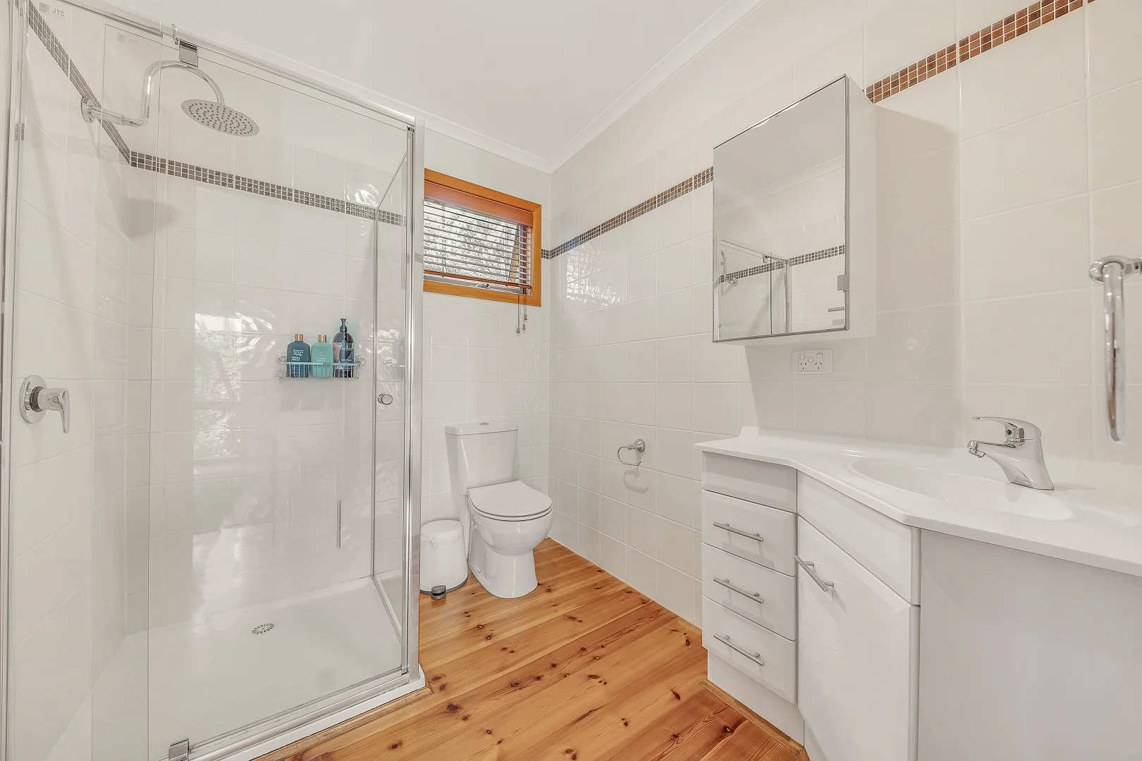 Additional image 10 of 86 School Road, Wandiligong VIC 3744