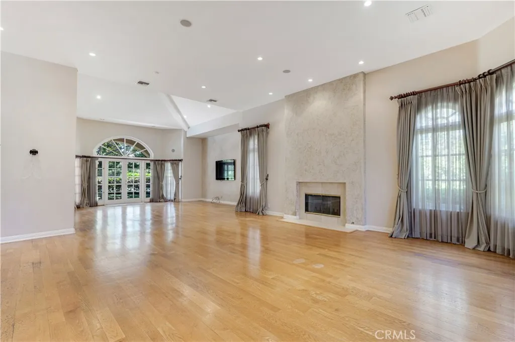 Additional image 36 of 4525 Vista De Oro Avenue, Woodland Hills, CA 91364