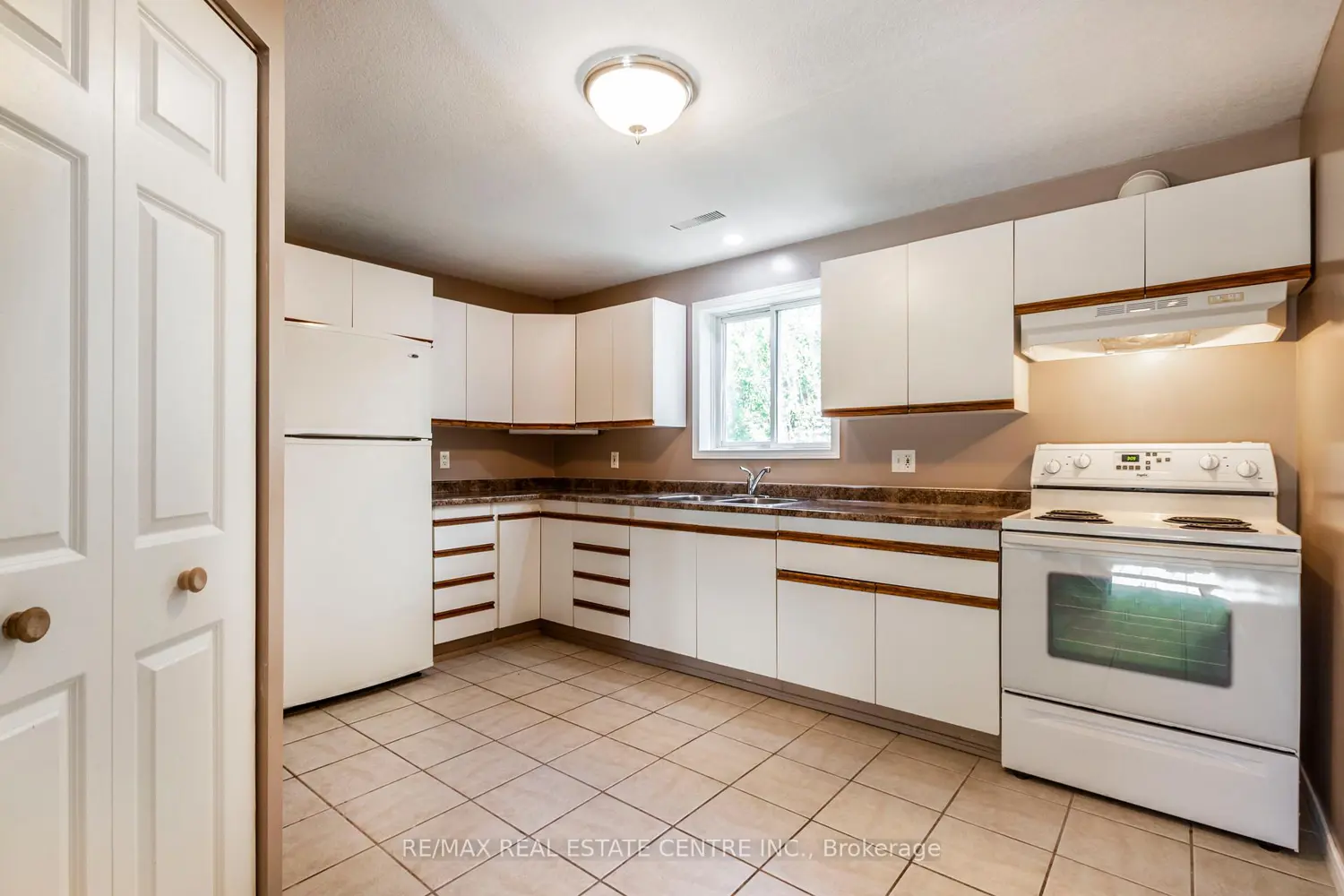 Additional image 13 of 104 Oakwood Avenue