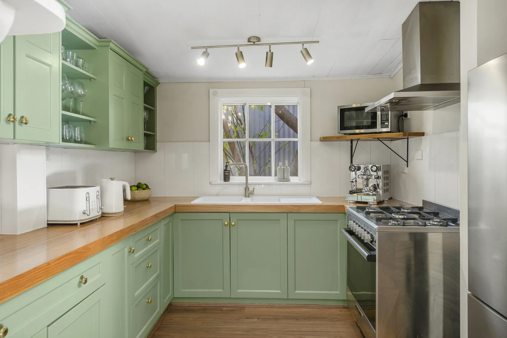 Additional image 5 of 39 Yaldwyn Street East, Kyneton VIC 3444