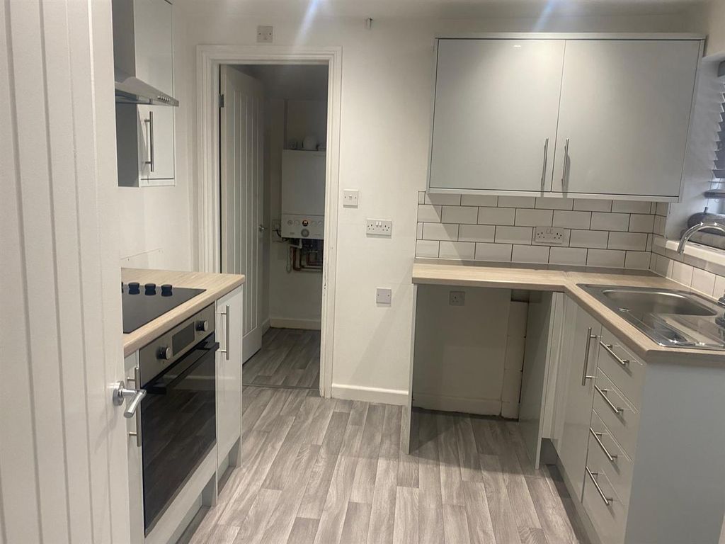 Additional image 14 of 2 bed property to rentArail Street, Six Bells, Abertillery NP13