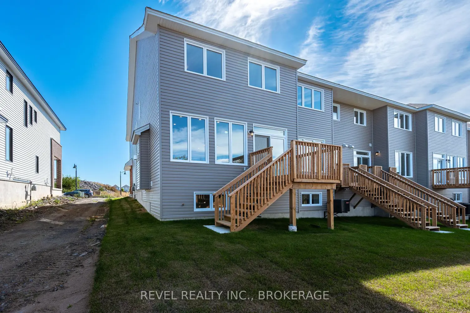 Additional image 19 of 440 Buckthorn Drive