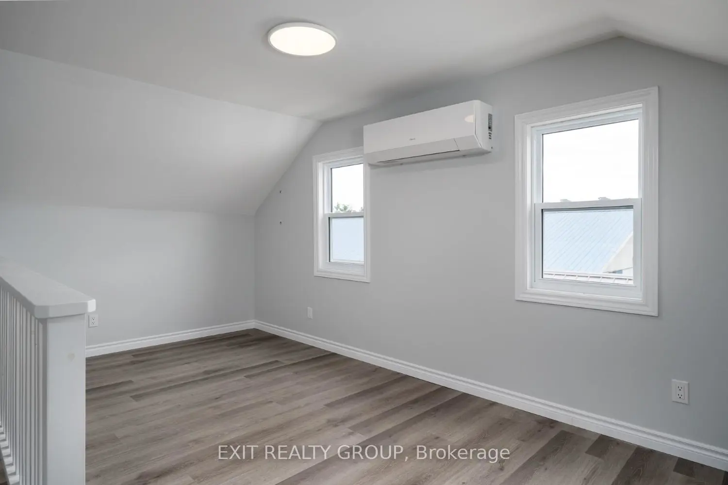 Additional image 13 of 169 East Hungerford Road