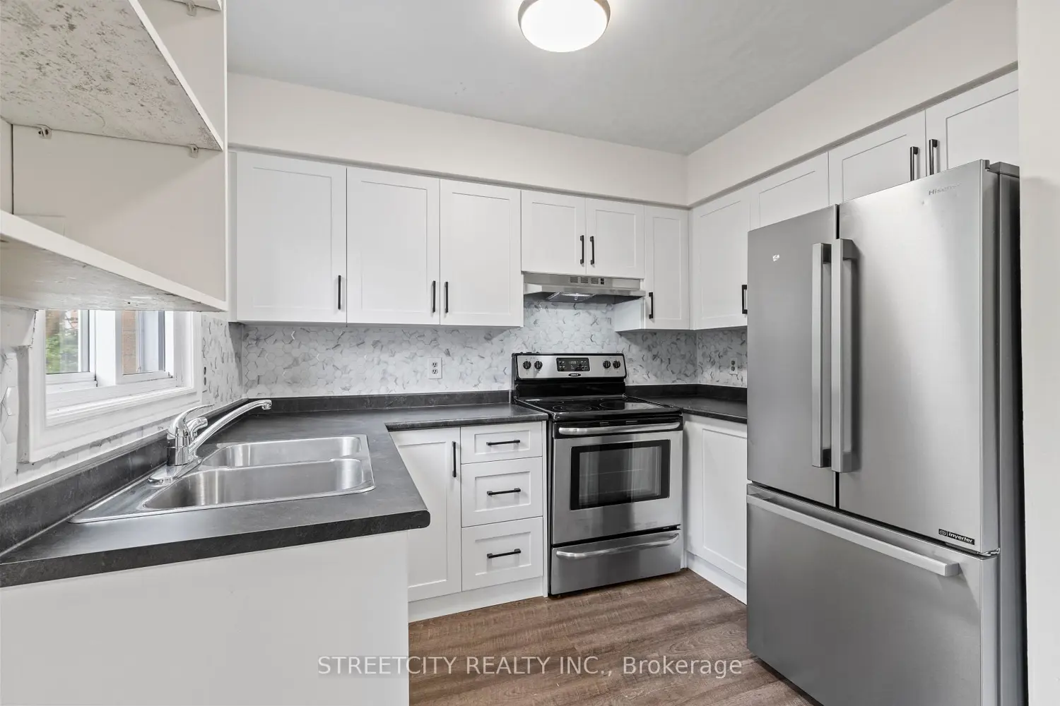 Additional image 8 of 577 Third Street 36