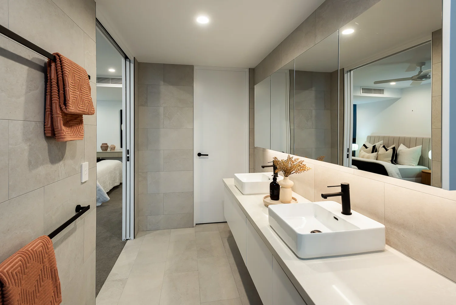 Additional image 22 of 1283/165 Marine Parade, Southport QLD 4215