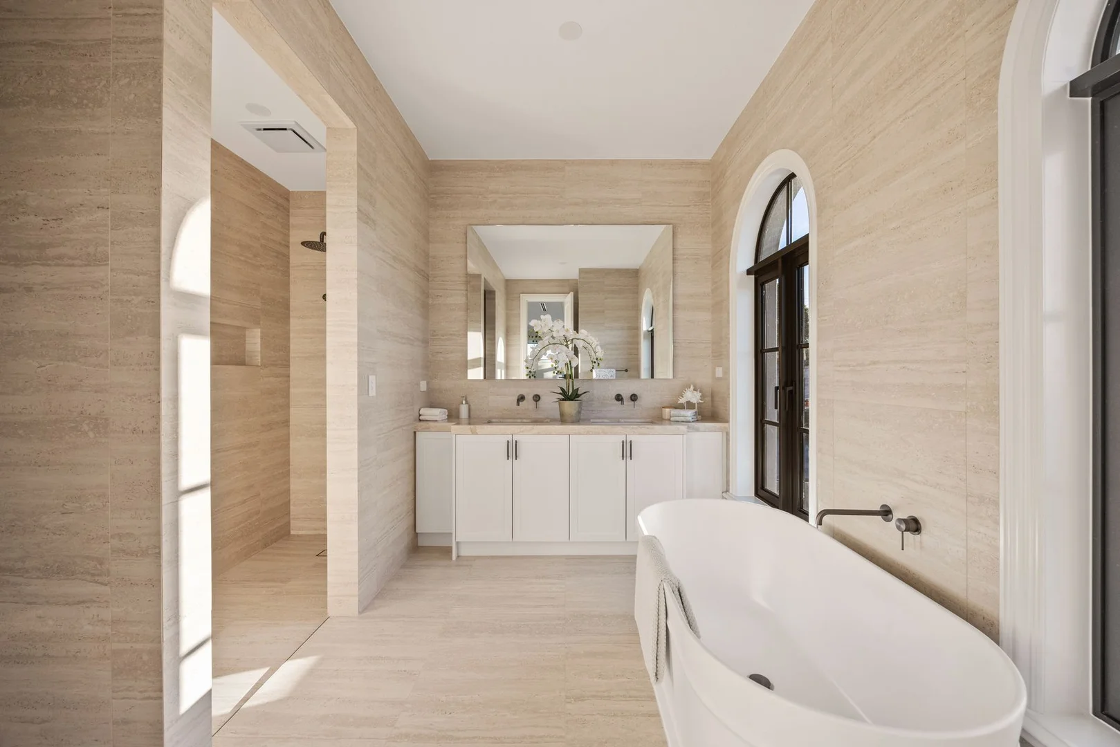 Additional image 10 of 4 Grasmere Avenue, Doncaster East VIC 3109