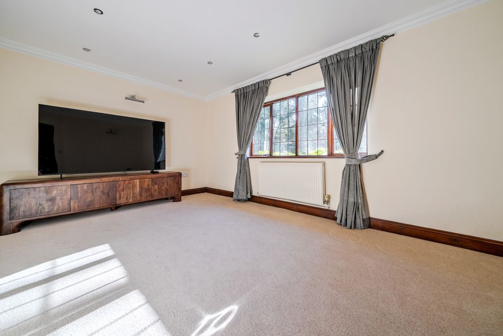Additional image 7 of 4 bed detached house to rentWestwood Road, Windlesham GU20