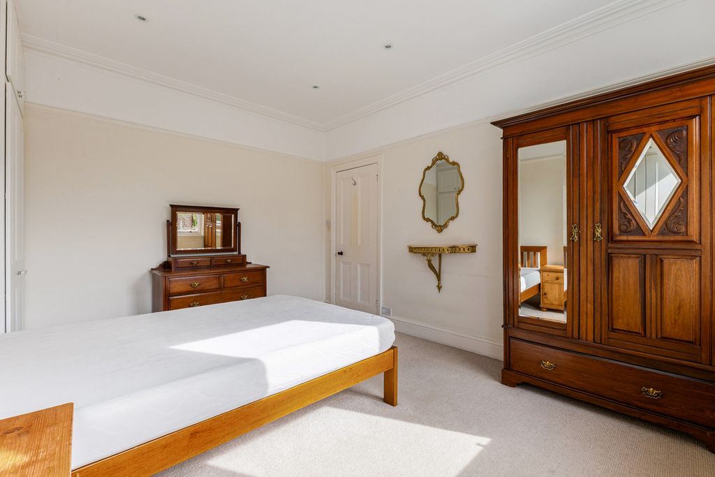 Additional image 21 of 5 bed semi-detached house to rentTrafford Road, Alderley Edge SK9